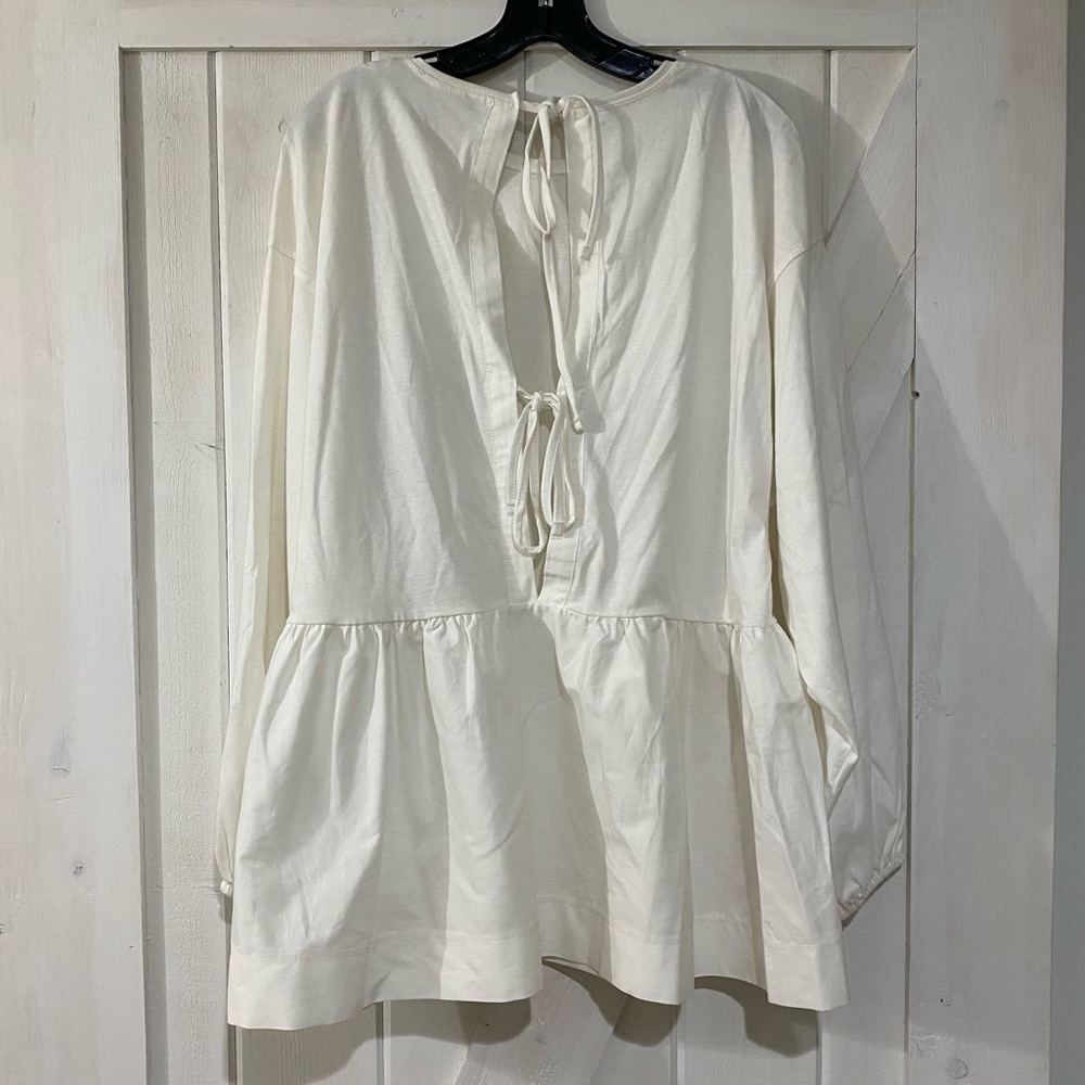 Zara Ruffled Open-Back / Tie-Back Off-White Top